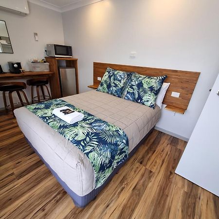 Taree Country Motel Экстерьер фото