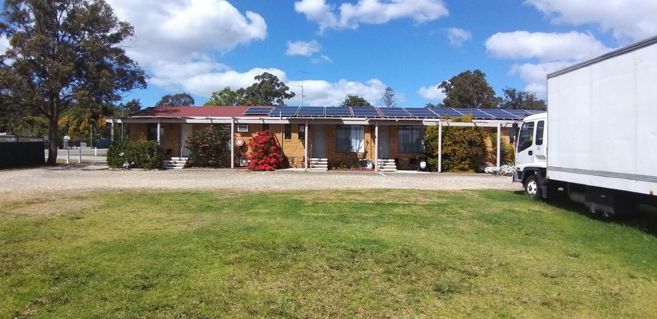 Taree Country Motel Экстерьер фото