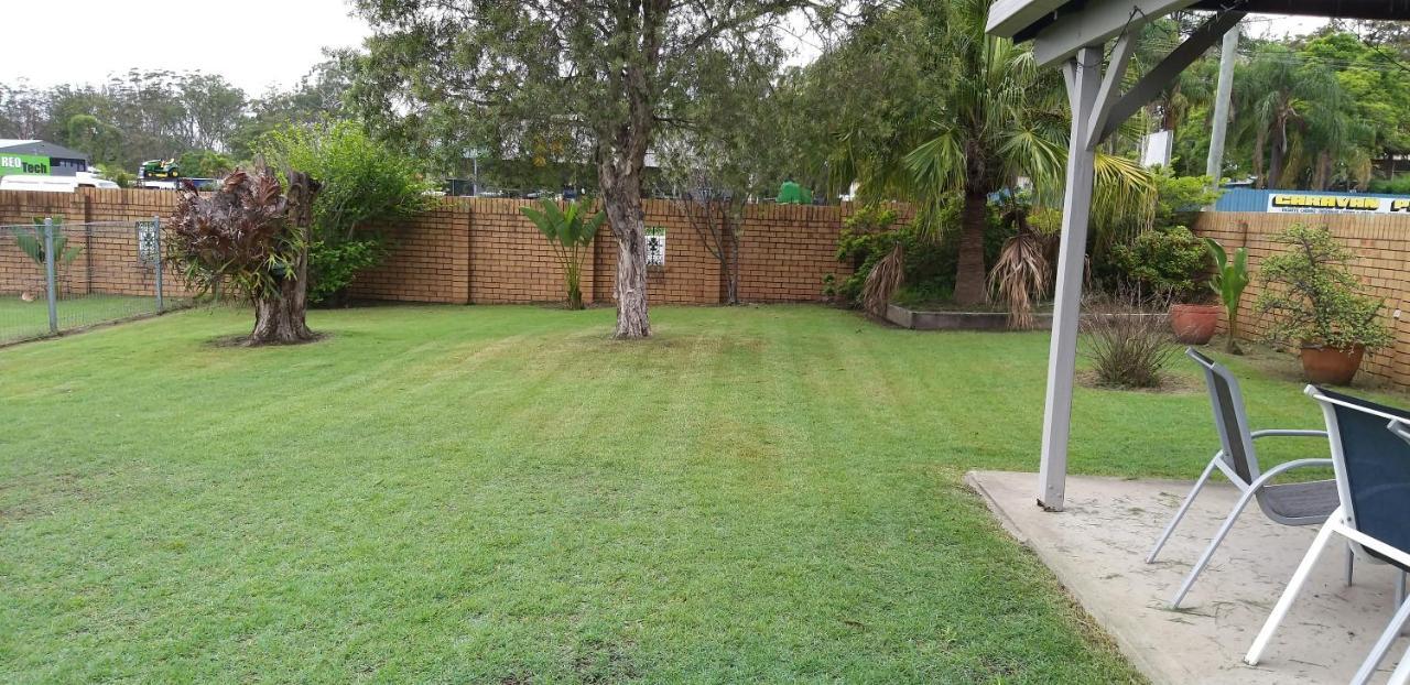 Taree Country Motel Экстерьер фото